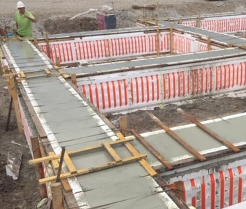 Projectfoto van PowerKist XL bekisting waar beton gestort is met extra versteviging in de T-stukken.