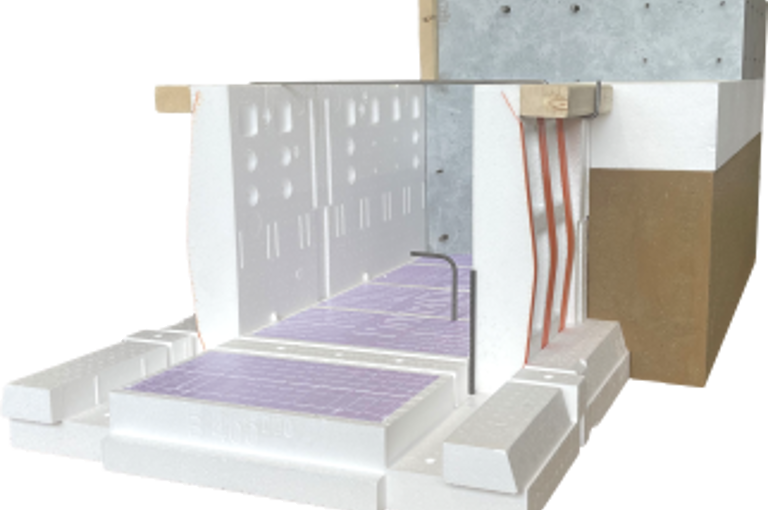 Packshot van PowerKist Duo in de toepassing met zandbed, vloerisolatie en beton weergegeven. 