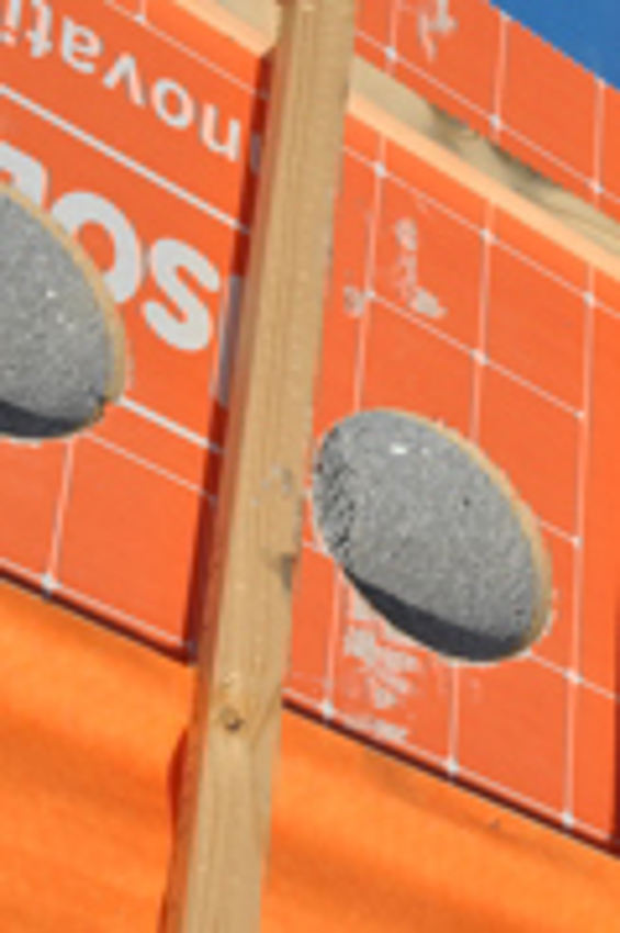 Projectfoto van specifieke sparingen voor de afvoer in een SlimFix XT Prefab dakelement. 