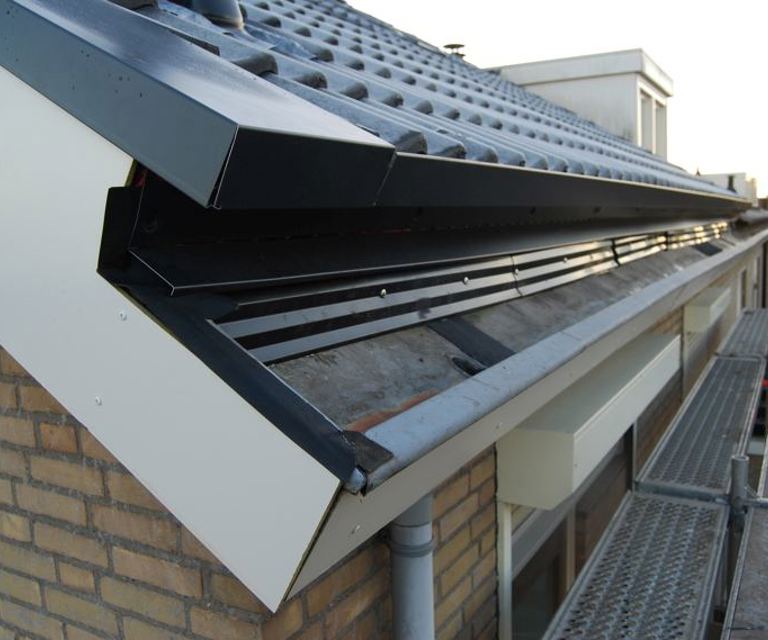 Projectfoto van een gerenoveerde woning met afgewerkt RenoGoot